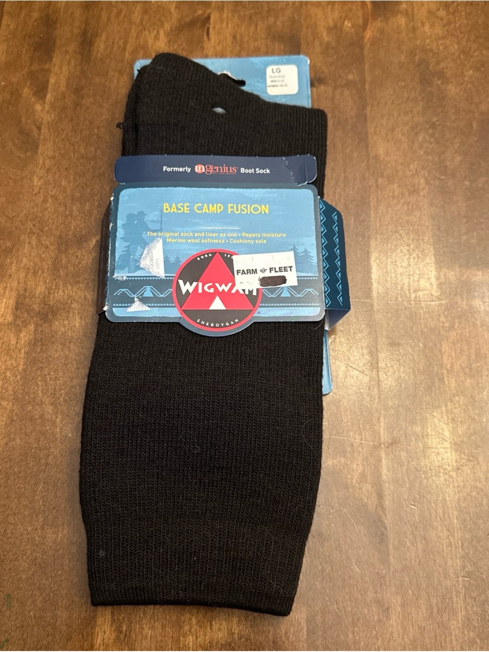 New Wigwam Base Camp Fusion Socks Merino Wool Size Large Mens 9-12 Shoe Black